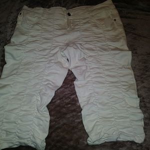 🚨FINAL SALE🚨Capris